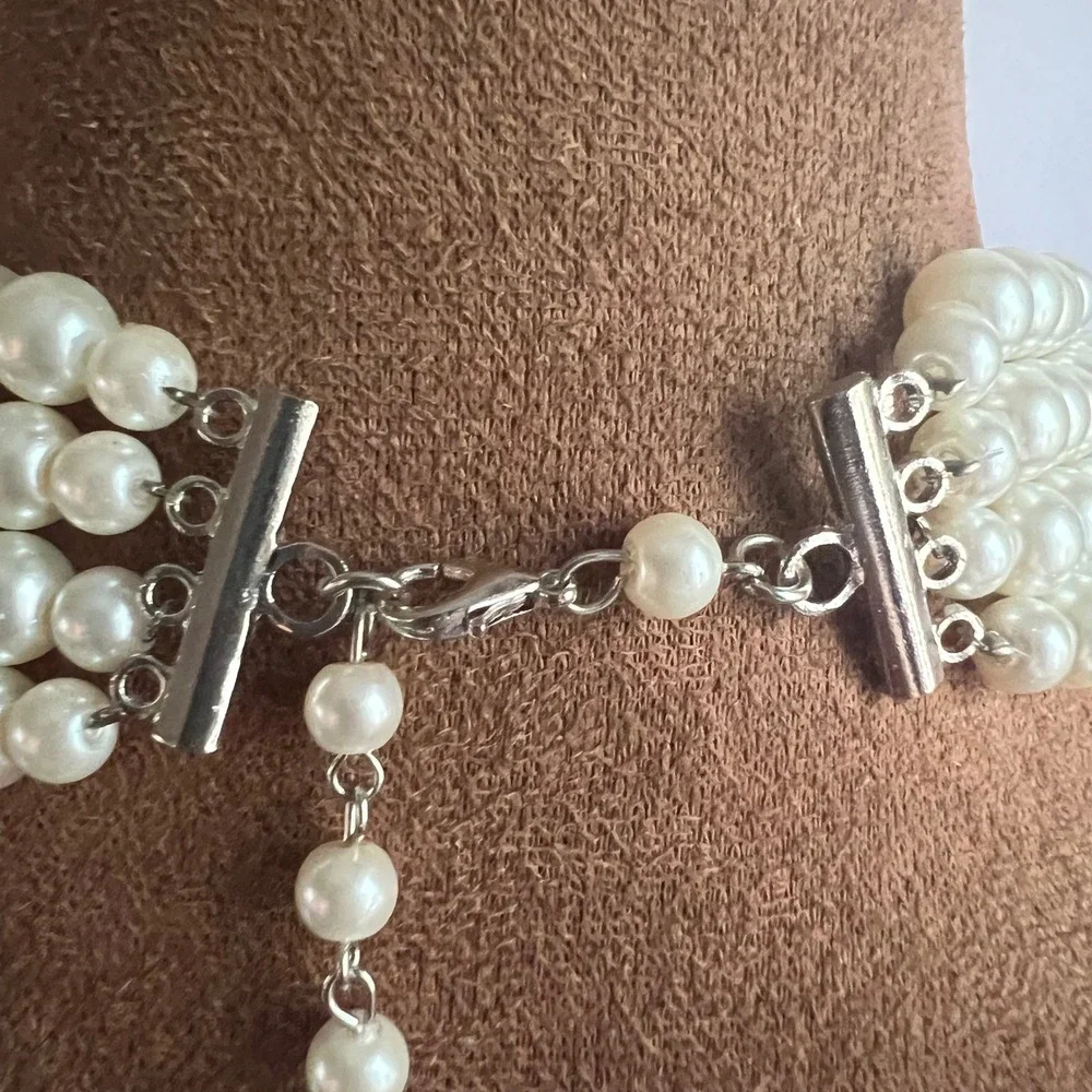 Vintage Multi Strand Faux Pearl Rhinestone Brooch Necklace 16-19.5 Regency